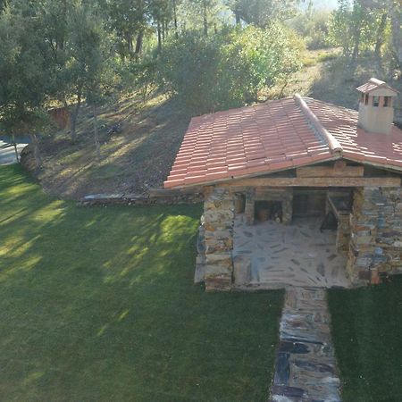Las Estrebedes Casa Rural Guest House Caminomorisco ภายนอก รูปภาพ