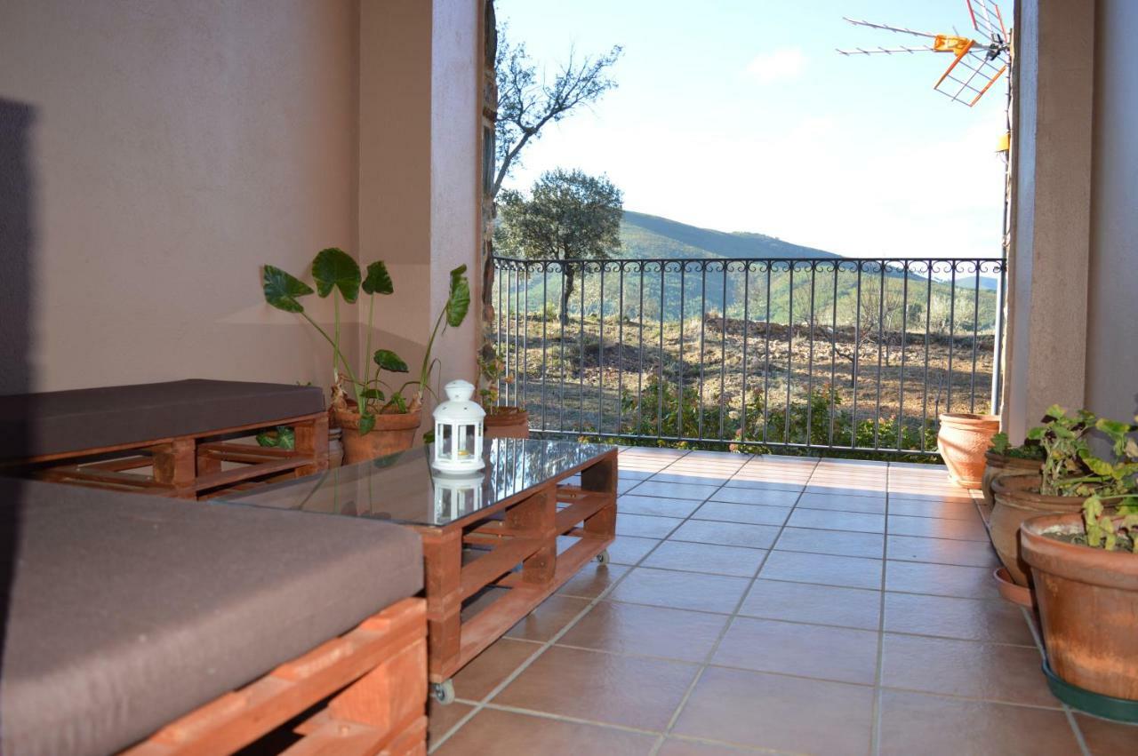 Las Estrebedes Casa Rural Guest House Caminomorisco ภายนอก รูปภาพ