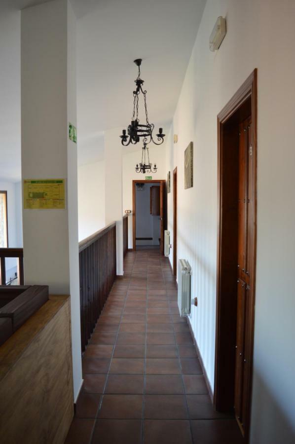 Las Estrebedes Casa Rural Guest House Caminomorisco ภายนอก รูปภาพ