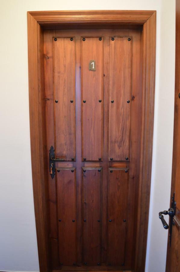 Las Estrebedes Casa Rural Guest House Caminomorisco ภายนอก รูปภาพ