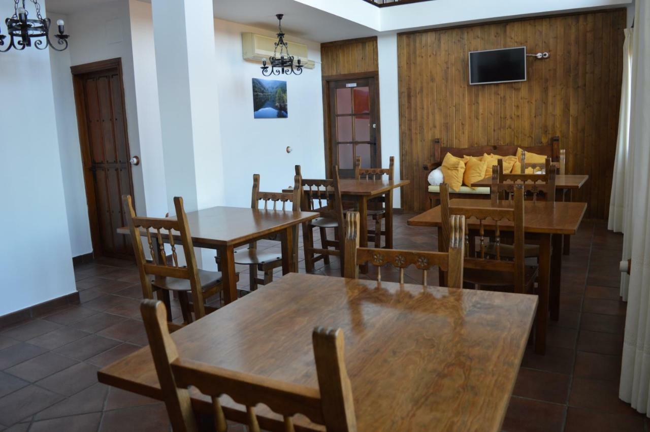 Las Estrebedes Casa Rural Guest House Caminomorisco ภายนอก รูปภาพ